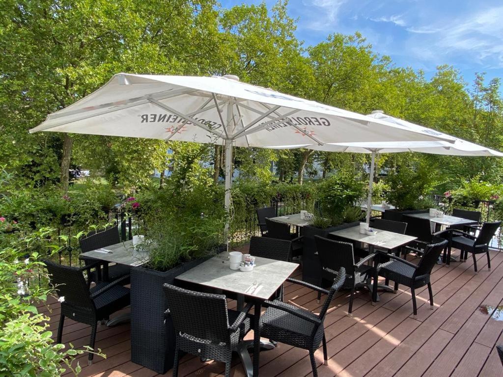 Hotel Am Westend Лар Экстерьер фото